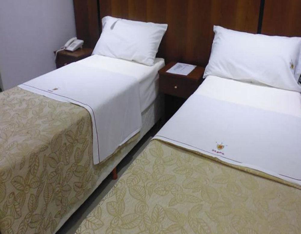 Hotel Athos Buenos Aires Dış mekan fotoğraf